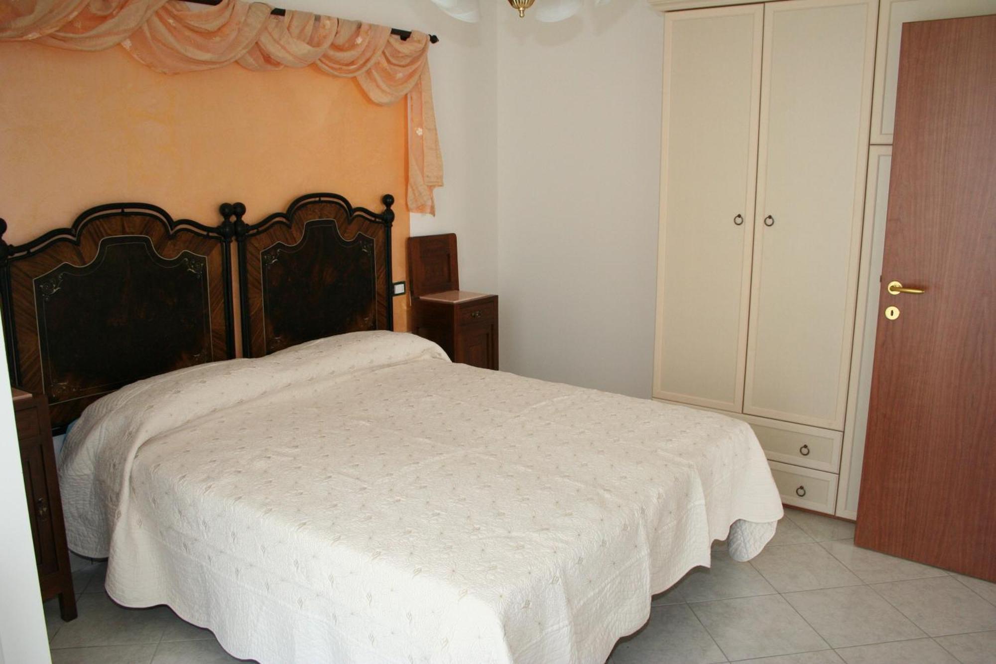 Residence Villa Degli Ulivi Бертиноро Екстериор снимка
