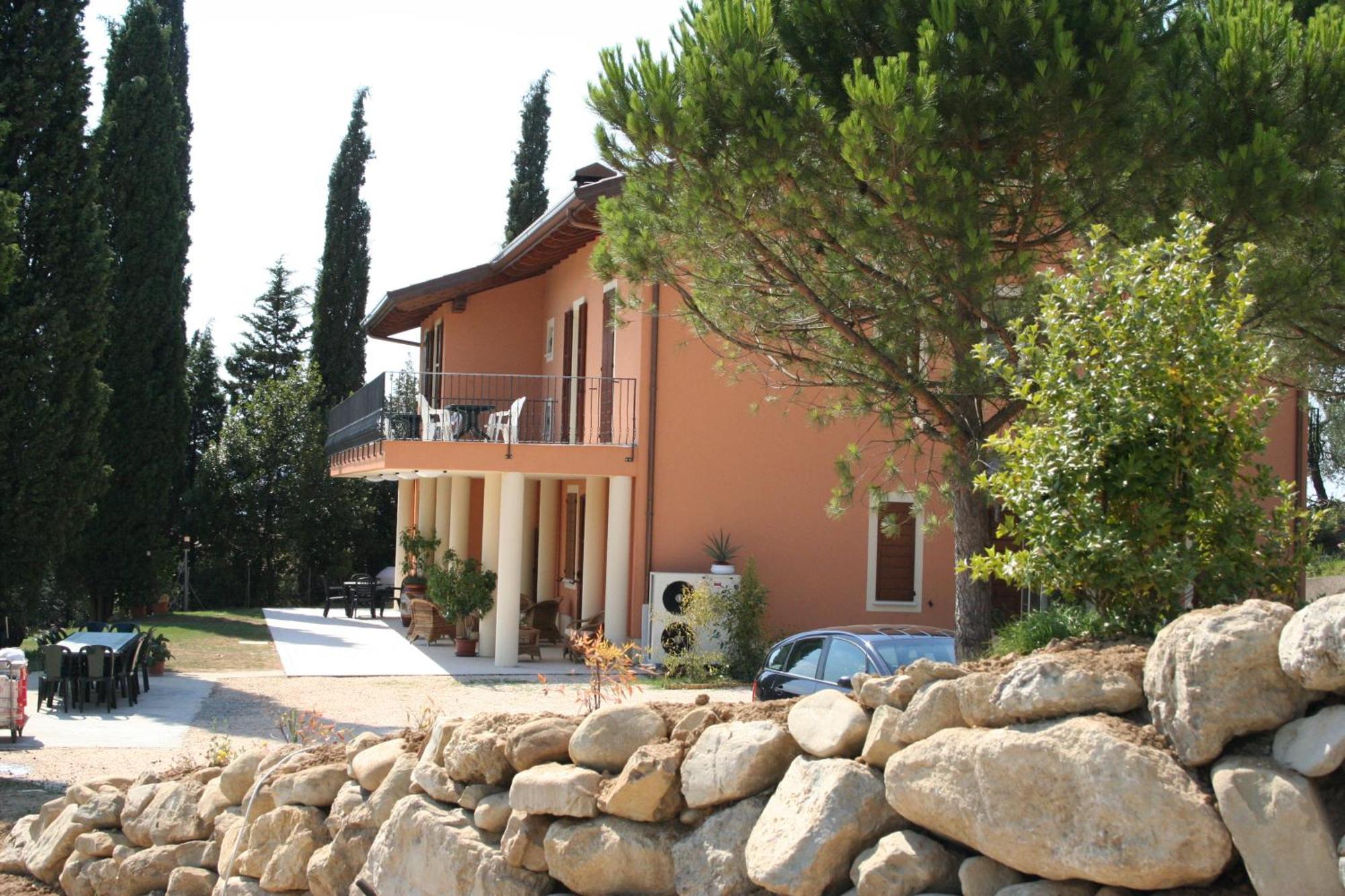 Residence Villa Degli Ulivi Бертиноро Екстериор снимка