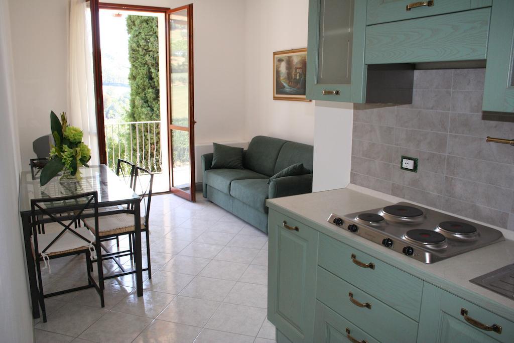 Residence Villa Degli Ulivi Бертиноро Екстериор снимка