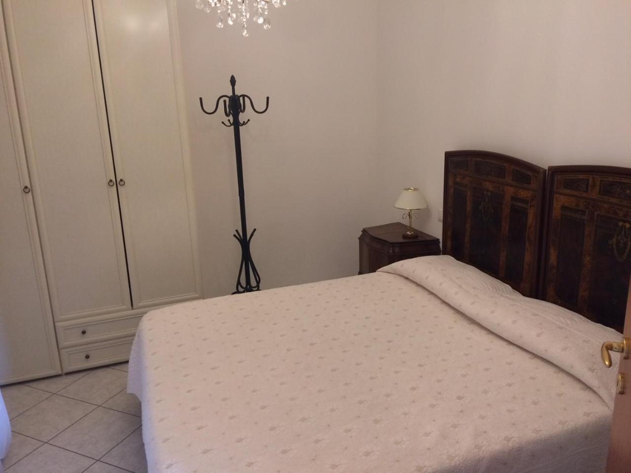 Residence Villa Degli Ulivi Бертиноро Екстериор снимка